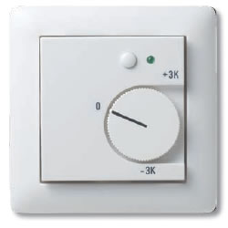 Комнатная панель WRF07, P,  PT1000, 1/3 DIN