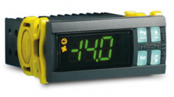 Контроллер IR33, питание 12-24В АС, 2 входных датчика, 2 цифровых входа, звук. сигнал, монтаж в панель, 1 реле: компрессор, ик-сенсор